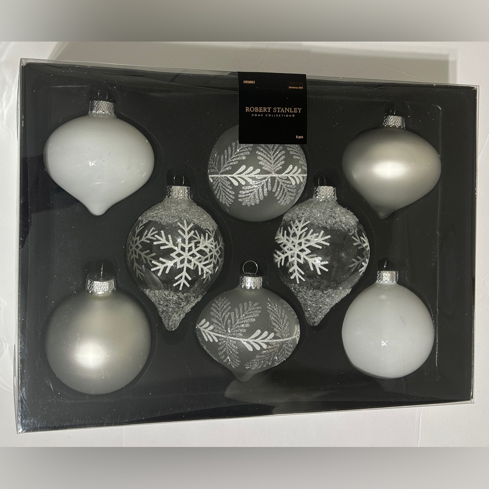Robert Stanley SILVER & WHITE Bauble Christmas Ornaments Glass Set of 8 NEW